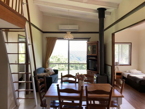 Montville Holiday Apartments - Hotel WA 12
