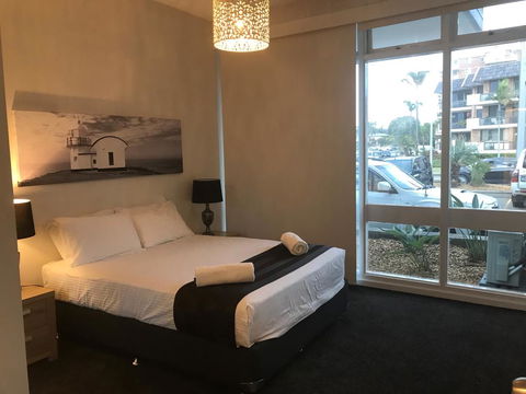 Waters Edge Port Macquarie - Hotel WA 1