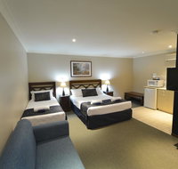 Wattle Grove Motel - Hotel WA