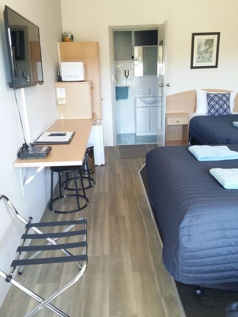White Manor Motel - Hotel WA 1