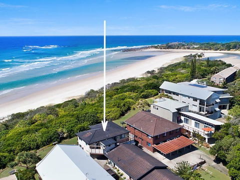 White Waves On The Beach - Hotel WA 2
