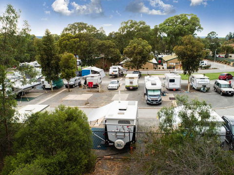 Windsor Gardens Caravan Park - Hotel WA 3