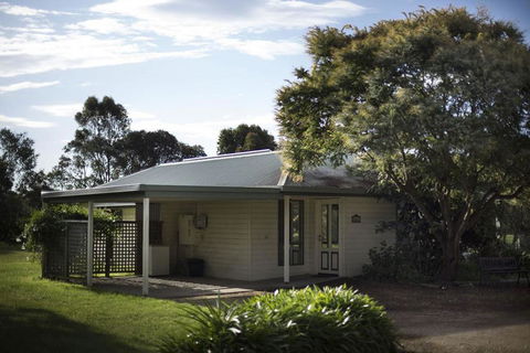 Woongara Cottage - Pet Friendly Country Retreat - Hotel WA 1