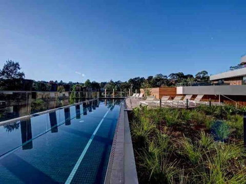 Yarra River Luxury 1BD Apartment - Hotel WA 3