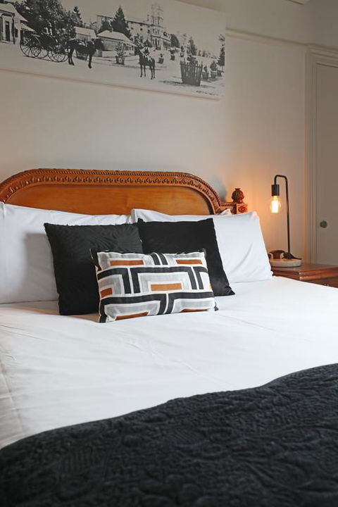 Yarra Valley Grand - Hotel WA 3