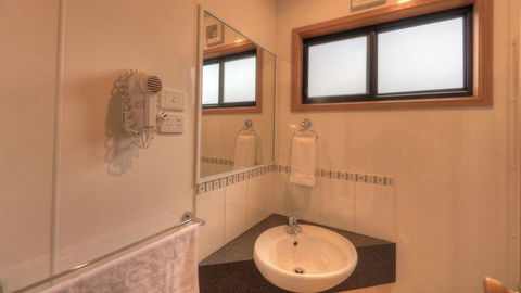 Yea Riverside Caravan Park - Hotel WA 3