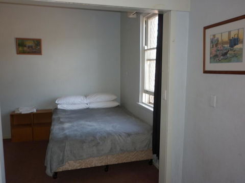 Young Budget Accommodation - Hotel WA 0