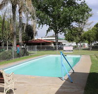 Young Caravan Park - Hotel WA