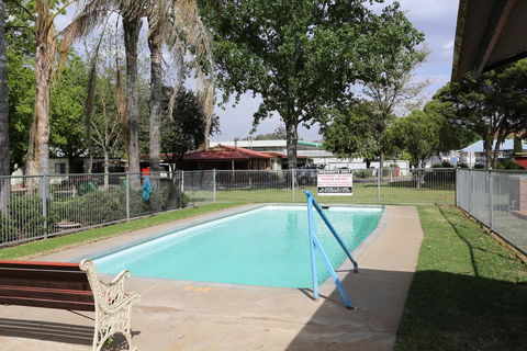Young Caravan Park - Hotel WA 0
