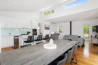 Book Blairgowrie Accommodation Vacations Hotel WA Hotel WA