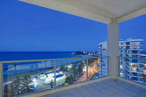 Blue C Coolangatta - Hotel WA 1