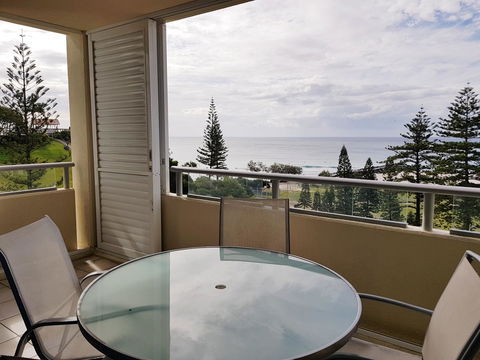 Blue C Coolangatta - Hotel WA 13