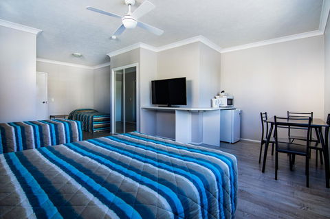 Burleigh Gold Coast Motel - Hotel WA 2