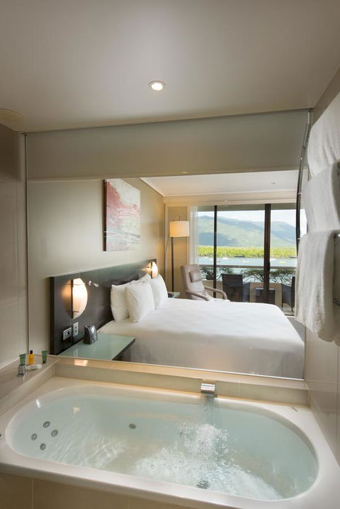 Hilton Cairns - Hotel WA 2