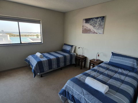 The Waterford Prestige Apartments - Hotel WA 2