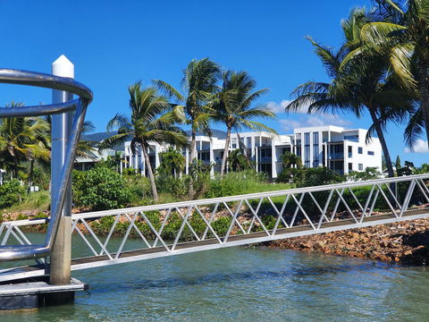 Hinchinbrook Holiday Apartments - Hotel WA 30
