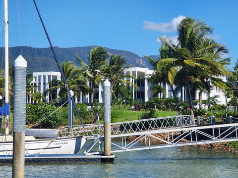 Hinchinbrook Holiday Apartments - Hotel WA 29