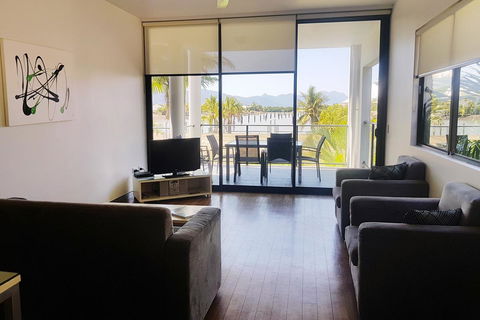 Hinchinbrook Holiday Apartments - Hotel WA 4