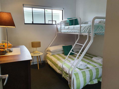 Hinchinbrook Holiday Apartments - Hotel WA 20