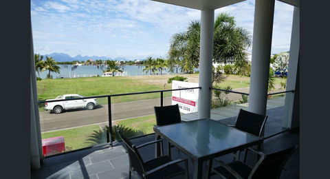 Hinchinbrook Holiday Apartments - Hotel WA 35