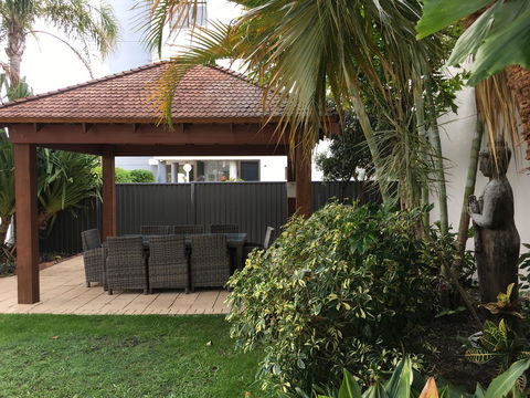 Burleigh Palms Holiday Apartments - Hotel WA 22