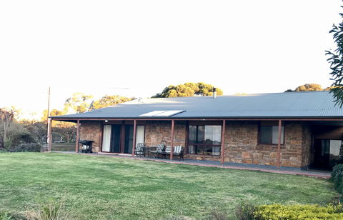 Beeâ€™s Place - 3 Bedroom Home On 10 Acres Of Land With Distant Ocean Views - Hotel WA 10