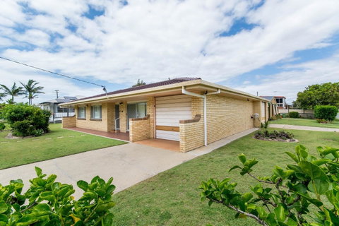 Lowset Sweetie, Central To Everything - Partridge St, Bongaree - Hotel WA 0