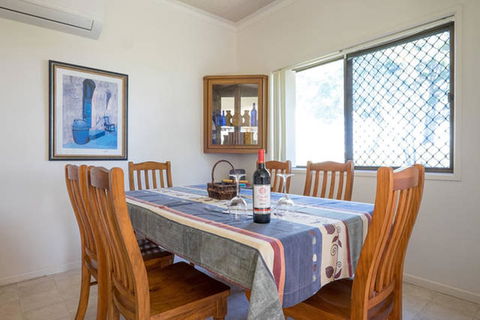 Keith\'s Place, 1 Of The 3 Most Popular Units On Bribie - Hotel WA 13