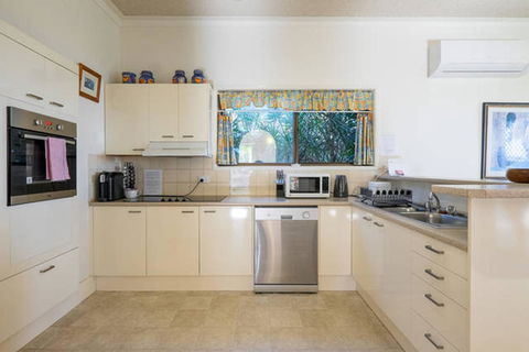 Keith\'s Place, 1 Of The 3 Most Popular Units On Bribie - Hotel WA 14