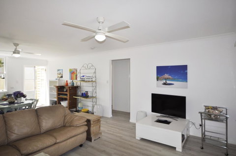 Retro Beach Flat - Hotel WA 4