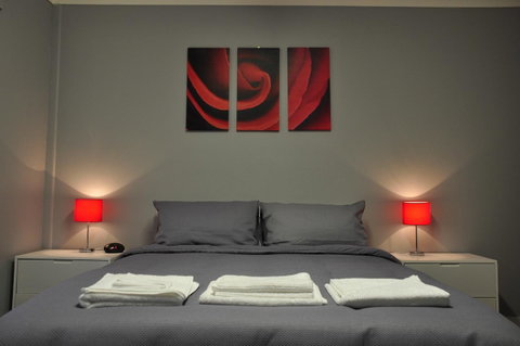 Bribie Island Square - Hotel WA 8