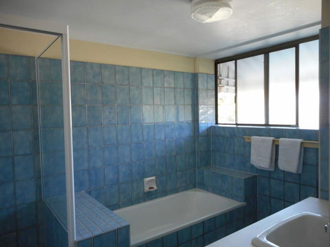 Placid Waters Holiday Apartments - Hotel WA 14