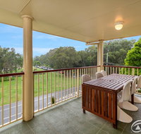Immaculate Spacious Second Floor Unit Overlooking Pristine Parklands - Hotel WA