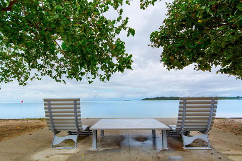 Lowset, Pet Friendly Cottage - Sunset Ave, Bongaree - Hotel WA 5