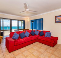 Fantastic Views from this top floor unit - Hotel WA