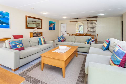 The Islander - Hotel WA 40