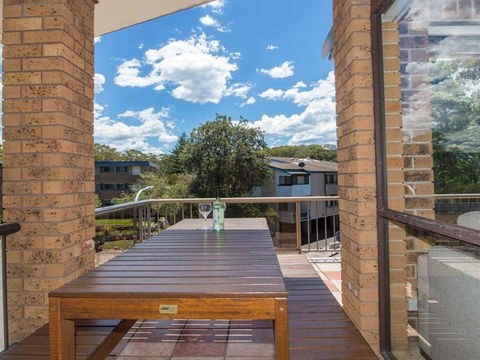 'COLUMBIA VIEWS', 2/9 COLUMBIA CLOSE - AIRCON, WIFI, NETFLIX, VIEWS & BOAT PARKING - Hotel WA 2