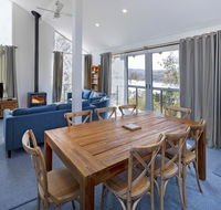 'Matilda' - Spacious  centrally located with great lake views - Hotel WA