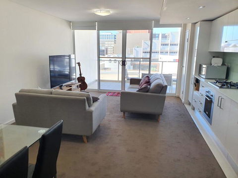 (just Listed) Bolton St 1br 350m Walk To Newcastle Beach +++ Wifi End Eand - Hotel WA 3