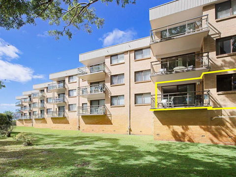 1 'Intrepid', 3 Intrepid Close - Amazing Views Of Shoal Bay, Only 100m From The Beach - Hotel WA 3