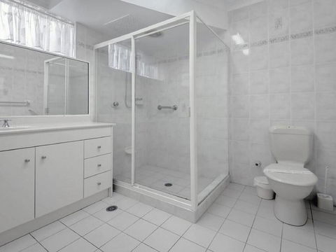 1 'Laman Lodge', 15 Laman Street - Stunning Air Conditioned Unit With Water Views And WIFI - Hotel WA 1