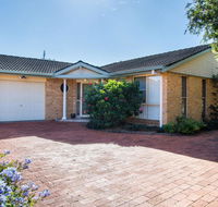 1/4 Huntly Close - Hotel WA