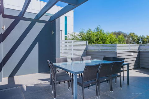 10 Sands Bvd - Hotel WA 3