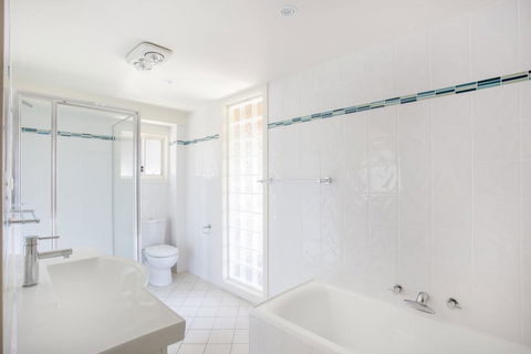 11 Riley St - Stylishly Modern - Hotel WA 1