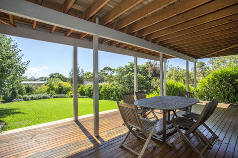 11 Riley St - Stylishly Modern - Hotel WA 3