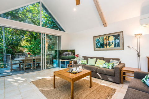 12 Childe Street, Byron Bay - Absolute Belongil Summerhouse - Hotel WA 1