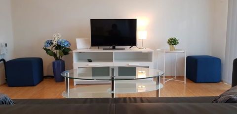 17 Gerring Court - Hotel WA 1