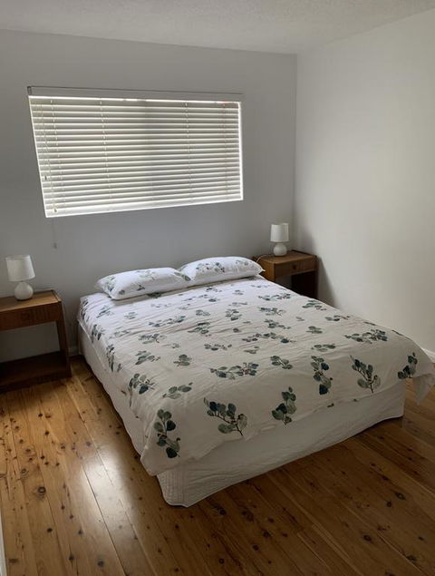 2 Bed Bar Beach Apartment - Stroll To Beach & Cafes, Supermarket Apartment 6 - Hotel WA 3