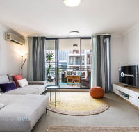 2 Bedroom 2 Bathroom Apt with Balcony and Parking - Hotel WA