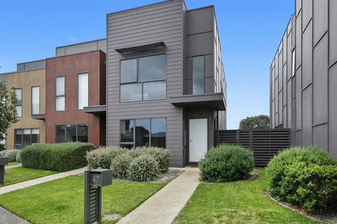 2 Bedroom Townhouse - Family & Corporate Bookings Only - Hotel WA 3